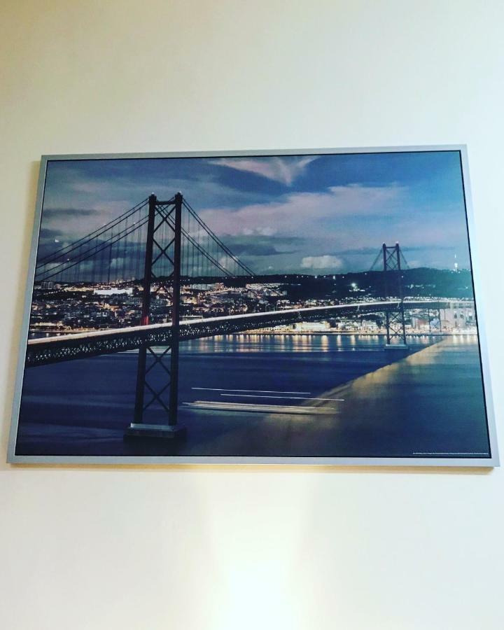 Guest Love Chiado Lisbon Bagian luar foto