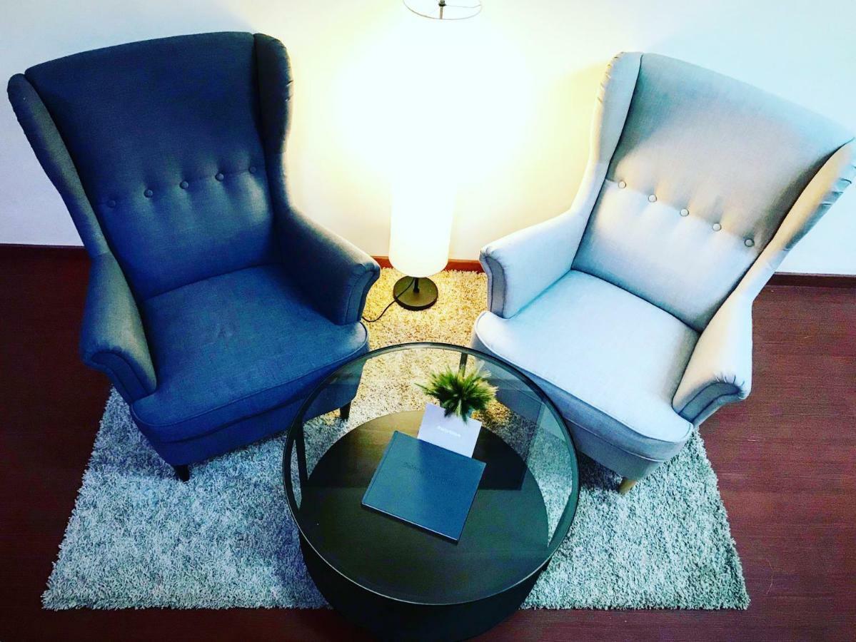 Guest Love Chiado Lisbon Bagian luar foto